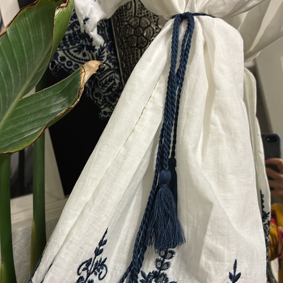 In Bloom by Jonquil Robe - Picture 6 of 6